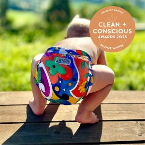 Eenee Pant & Reusable Insert Pouch Pad by Kuver Designs - Best Reusable Nappies - Product Reviews - Clean + Conscious Awards