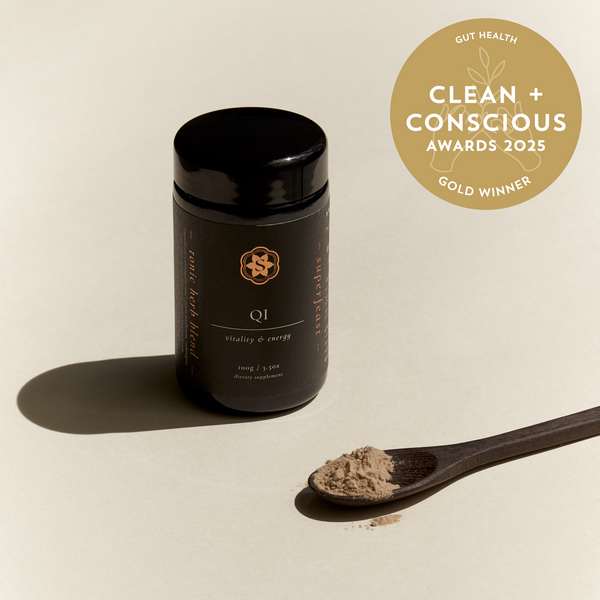 QI Blend by SuperFeast - Best Gut Health - Product Reviews - Clean + Conscious Awards
