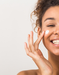https://cleanandconscious.com.au/product-category/best-skincare-2026/
